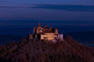 中年女性が借金を解決するための再就職のポイントは？